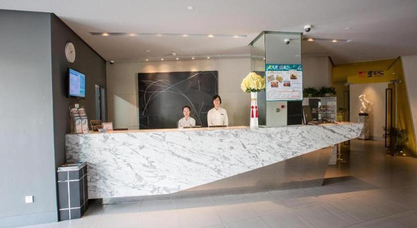 Jinjiang Inn Caoan Road Σανγκάη Εξωτερικό φωτογραφία